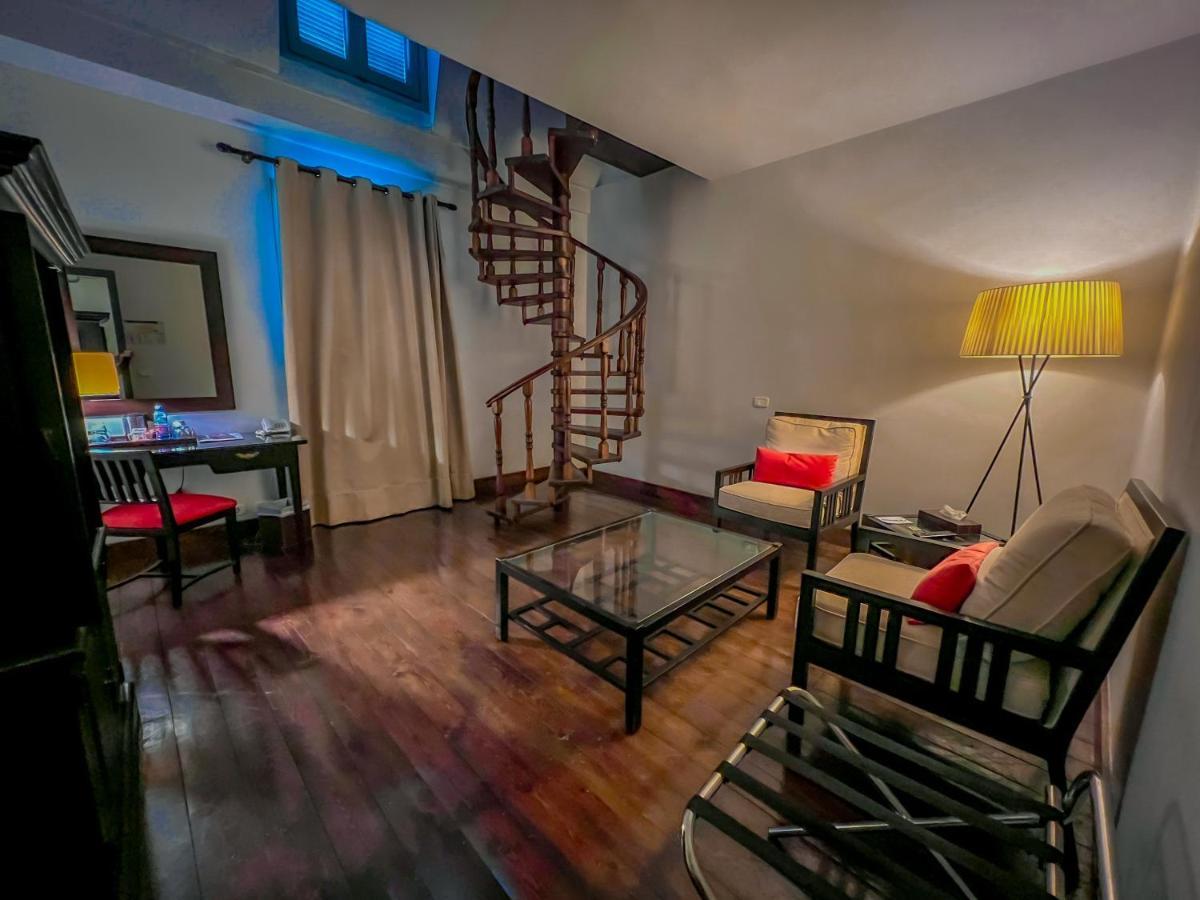 Hotel Via Mina